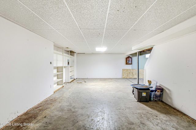 4302 Mount Vernon Rd, Louisville, KY 40220