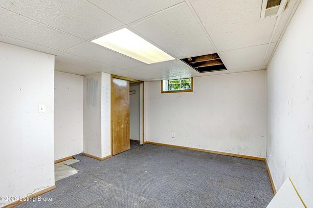 4302 Mount Vernon Rd, Louisville, KY 40220