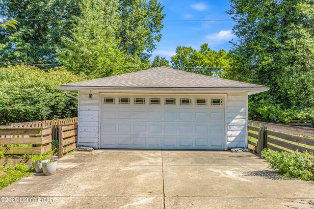 4302 Mount Vernon Rd, Louisville, KY 40220