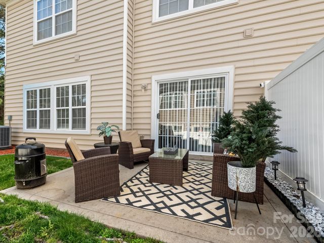 12008 Bordeaux Street, Charlotte, NC 28277