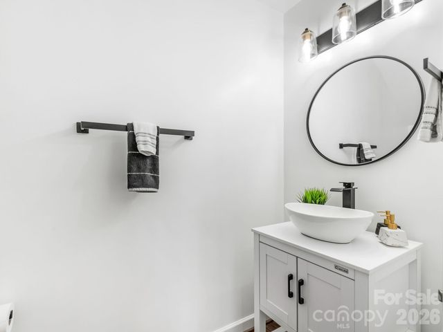 12008 Bordeaux Street, Charlotte, NC 28277