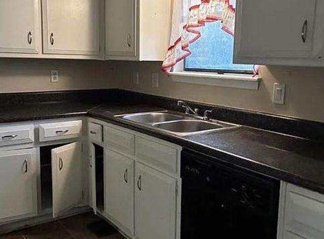 3253 Deshong Drive, Stone Mountain, GA 30087