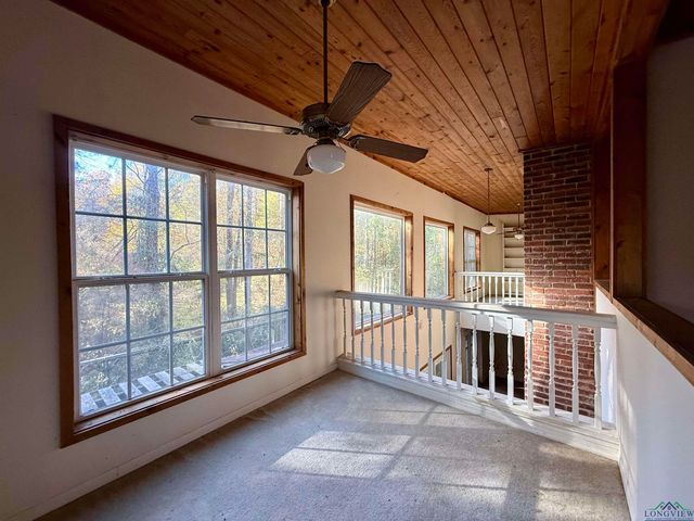 214 Plum Creek, Longview, TX 75605