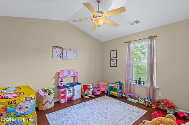 9402 Clubview Dr 203, Louisville, KY 40291