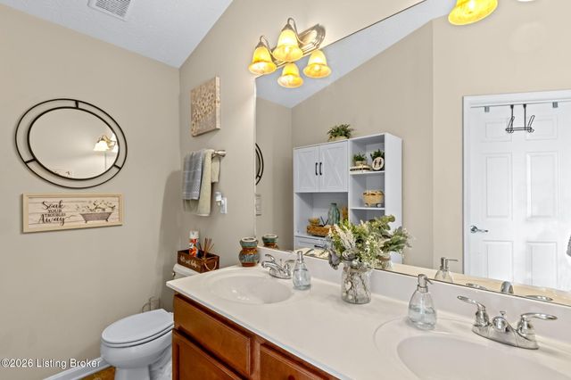 9402 Clubview Dr 203, Louisville, KY 40291