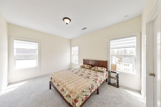 950 Keystone Drive, Woodstock, GA 30188