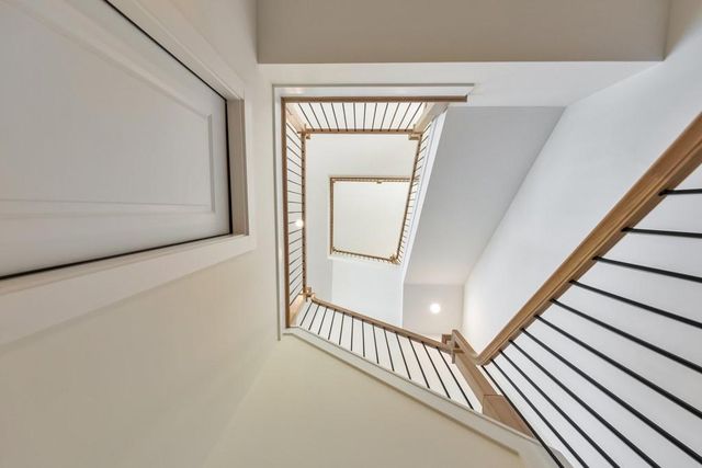 950 Keystone Drive, Woodstock, GA 30188