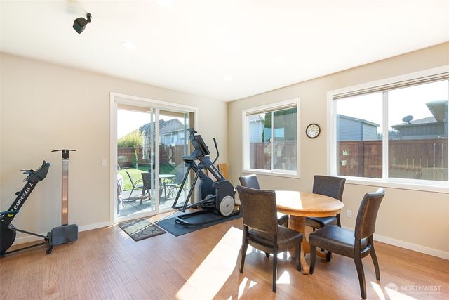 271 Blue Glacier Loop, Sequim, WA 98382