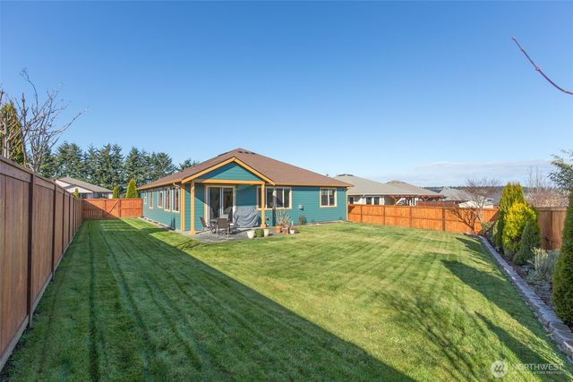 271 Blue Glacier Loop, Sequim, WA 98382