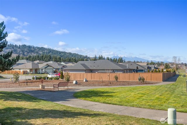 271 Blue Glacier Loop, Sequim, WA 98382