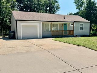 224 S Central Street, Olathe, KS 66061