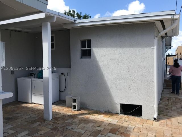821 SW 29th Ct, Miami, FL 33135