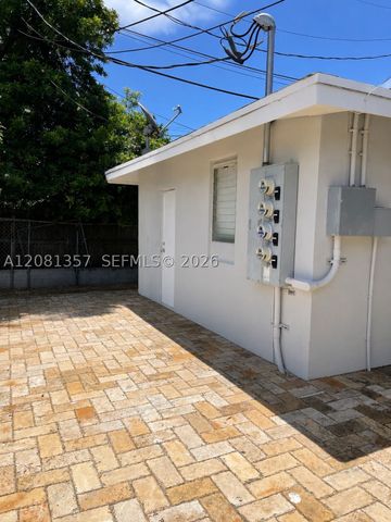 821 SW 29th Ct, Miami, FL 33135