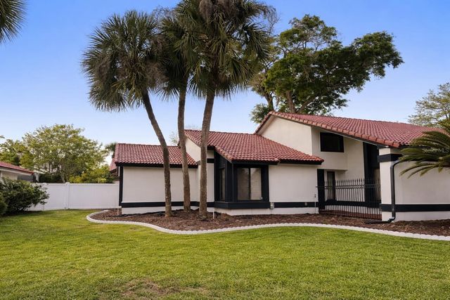 249 WATERFORD COURT, Altamonte Springs, FL 32714
