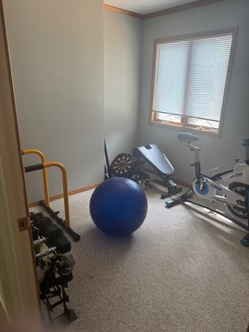 1505 65th Place, Indian Head Park, IL 60525