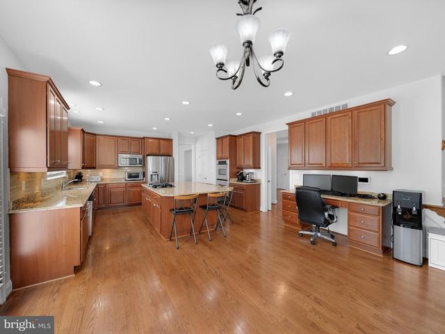 1011 LEYTON LN, Severn, MD 21144