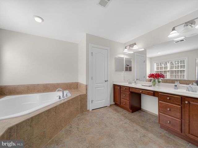 1011 LEYTON LN, Severn, MD 21144