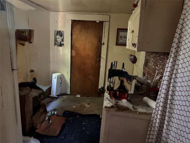 1918 Roosevelt Street, Huntsville, TX 77320