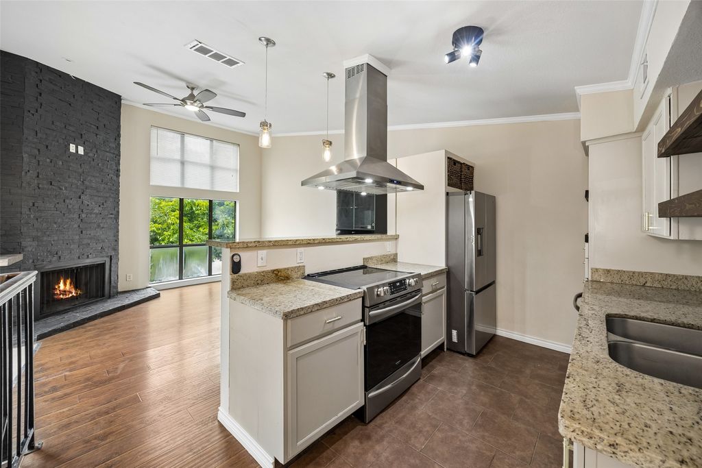 6503 Ridgecrest Road 109I, Dallas, TX 75231