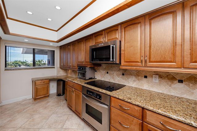 363 PINELLAS BAYWAY S 48, Tierra Verde, FL 33715