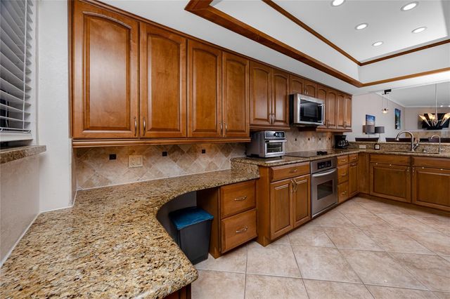 363 PINELLAS BAYWAY S 48, Tierra Verde, FL 33715