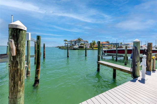 363 PINELLAS BAYWAY S 48, Tierra Verde, FL 33715