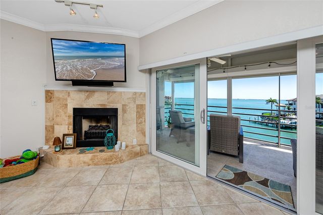 363 PINELLAS BAYWAY S 48, Tierra Verde, FL 33715