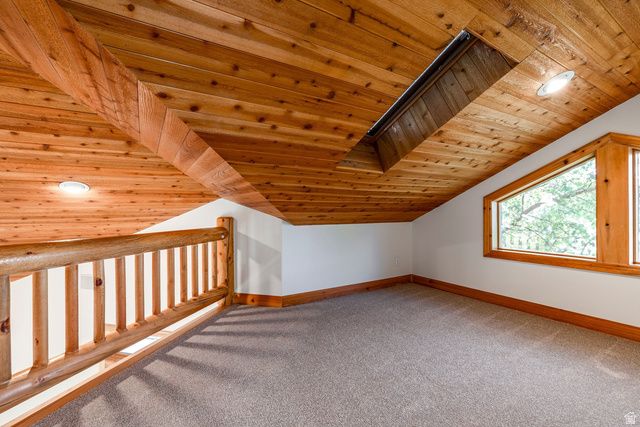 5910 S WHITEWATER CIR, Holladay, UT 84121