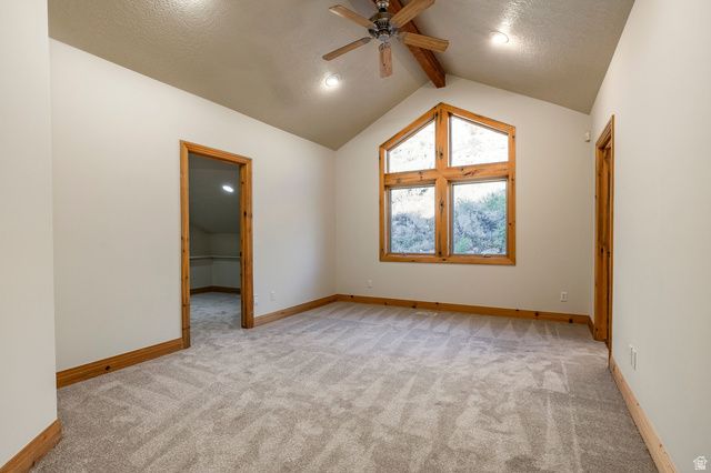 5910 S WHITEWATER CIR, Holladay, UT 84121