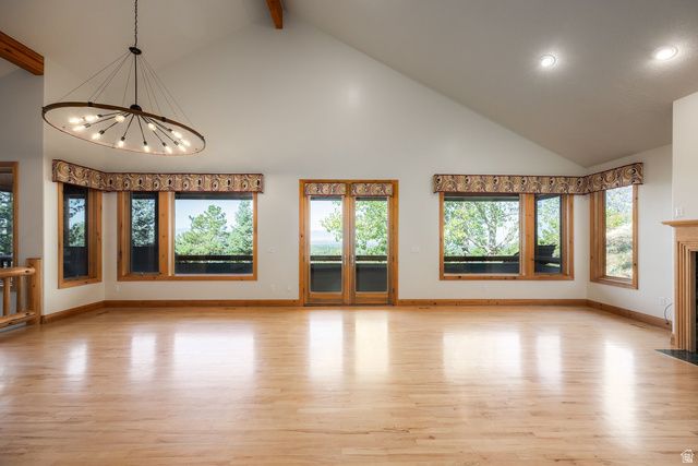 5910 S WHITEWATER CIR, Holladay, UT 84121