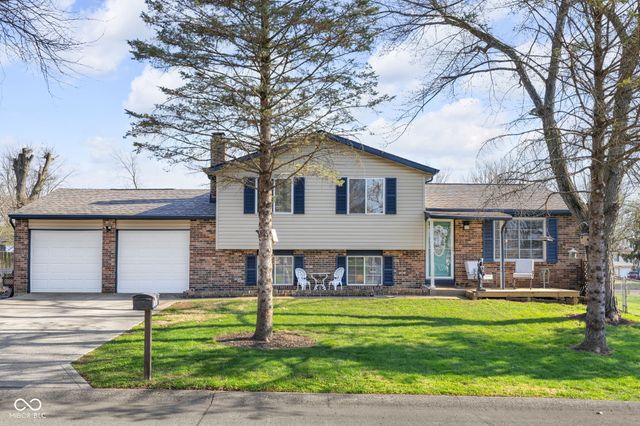 7615 Natchez Court, Indianapolis, IN 46217