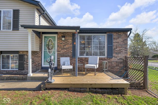 7615 Natchez Court, Indianapolis, IN 46217