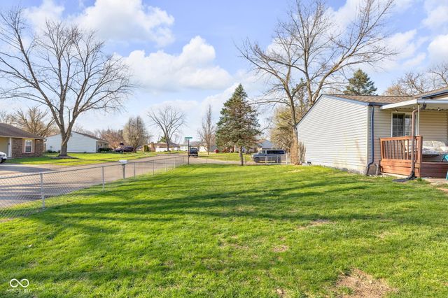 7615 Natchez Court, Indianapolis, IN 46217