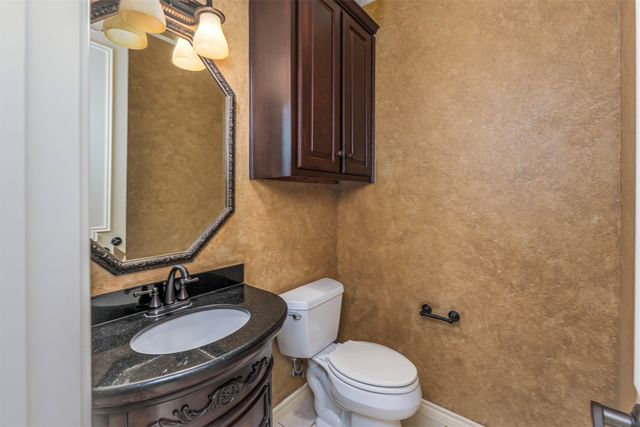 3200 Clymer Drive, Plano, TX 75025