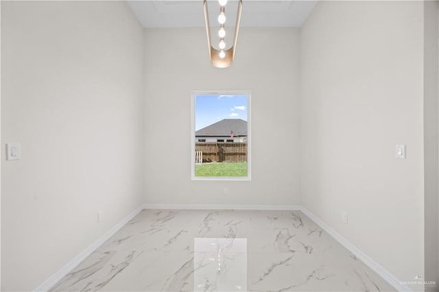 521 Demi Street, Edinburg, TX 78504