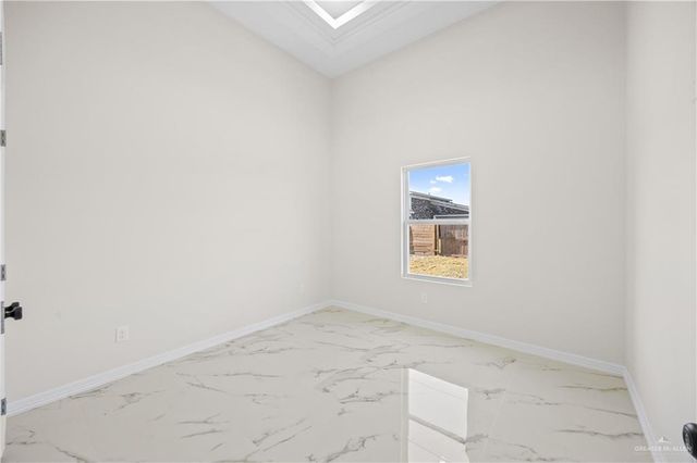 521 Demi Street, Edinburg, TX 78504