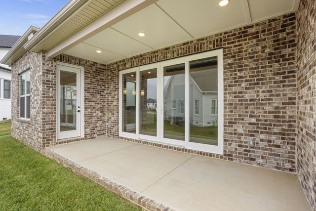 7004 Thunderhead Way, Spring Hill, TN 37174