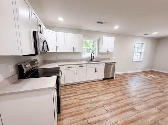 1313 Eastbrook Road, Dalton, GA 30721