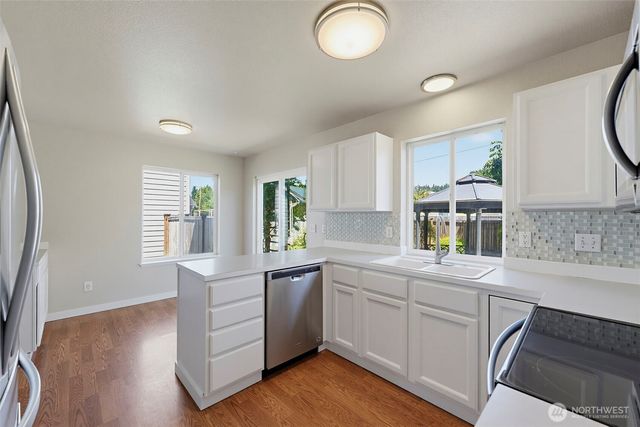 402 Orting Avenue NW, Orting, WA 98360