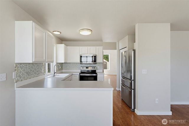 402 Orting Avenue NW, Orting, WA 98360
