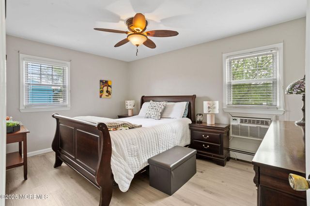 1221 Bewick Street, Toms River, NJ 08753