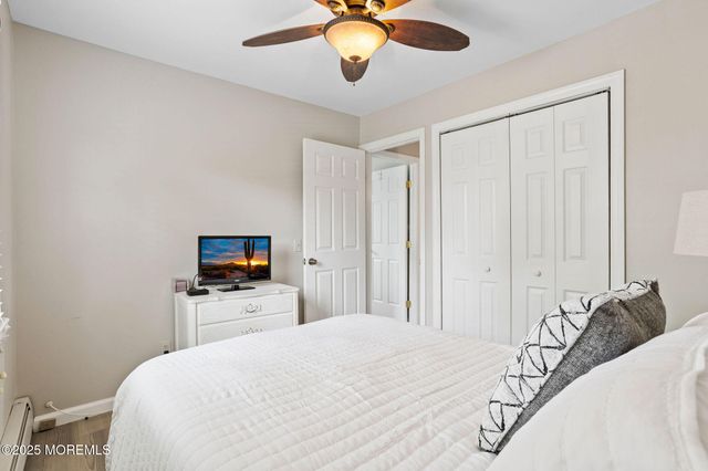 1221 Bewick Street, Toms River, NJ 08753