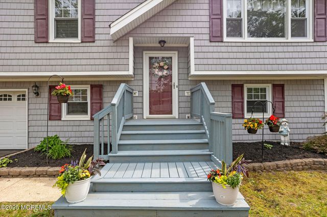 1221 Bewick Street, Toms River, NJ 08753