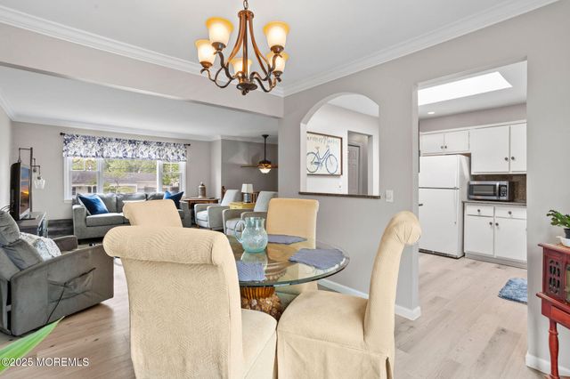 1221 Bewick Street, Toms River, NJ 08753