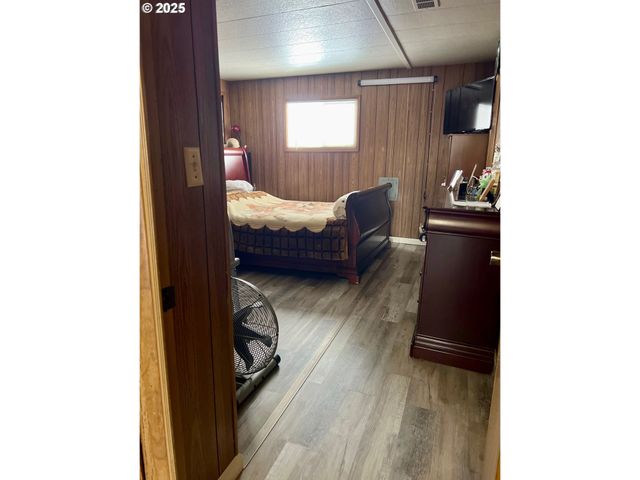 2973 SURFWOOD Dr Ne, Salem, OR 97305