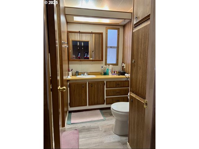 2973 SURFWOOD Dr Ne, Salem, OR 97305