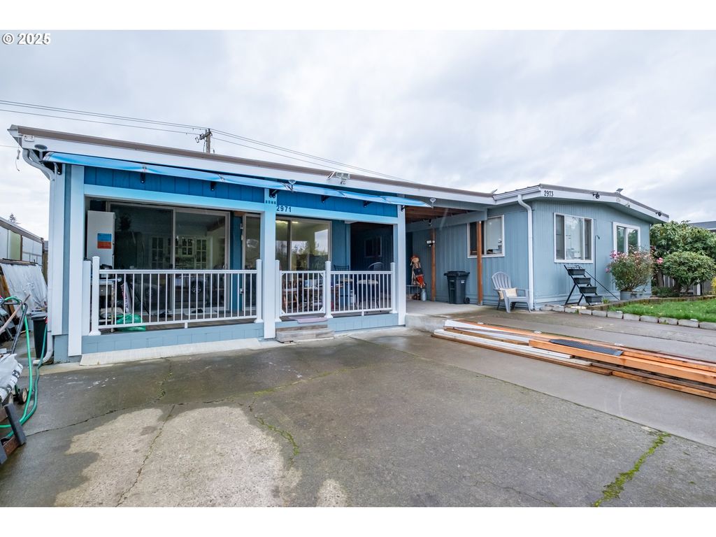 2973 SURFWOOD Dr Ne, Salem, OR 97305