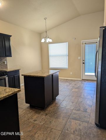 14641 IGOR KALERI Avenue, El Paso, TX 79938