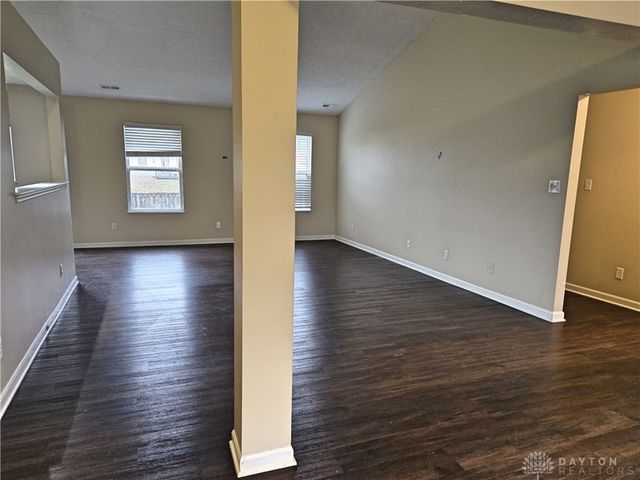 8676 Sweetbriar Court, Franklin, OH 45005