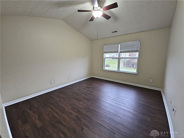 8676 Sweetbriar Court, Franklin, OH 45005